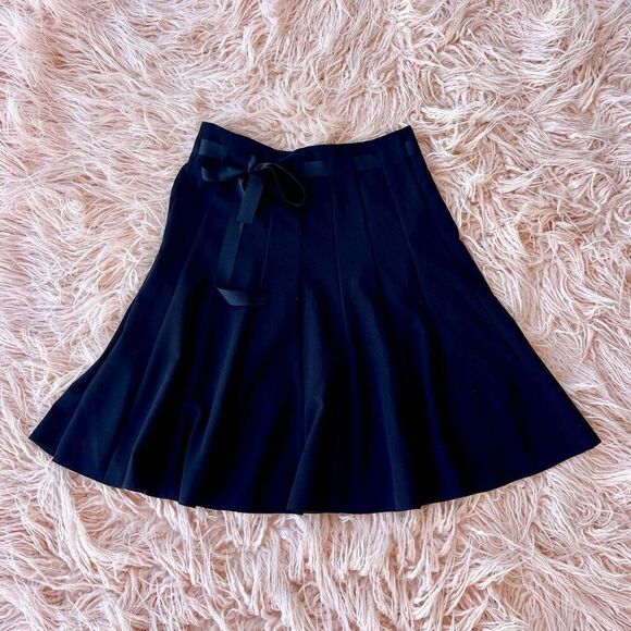 Women’s Vintage Pleated Skirt - Picture 1 of 3